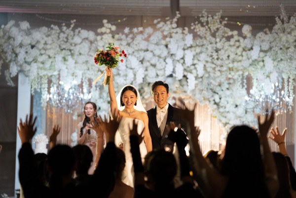 璀璨之城劇情｜第3集預告大肚情婦大鬧婚禮！檢控官嫁渣男入豪門閨蜜反目爆激戰