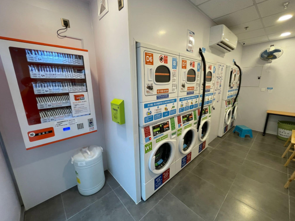 365 Laundry 自助洗衣店（图片来源：FB@365 Laundry - 24小时自助洗衣）