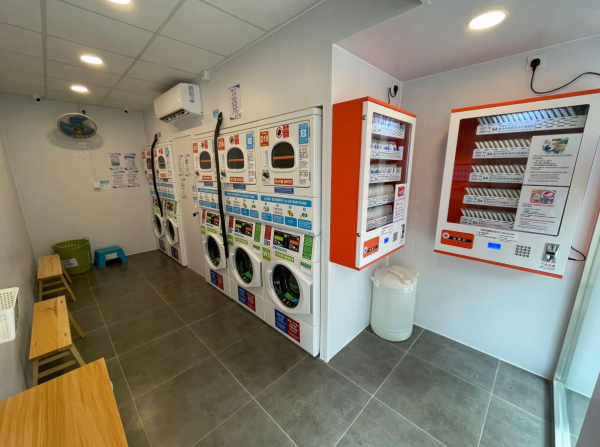 365 Laundry 自助洗衣店（图片来源：FB@365 Laundry - 24小时自助洗衣）