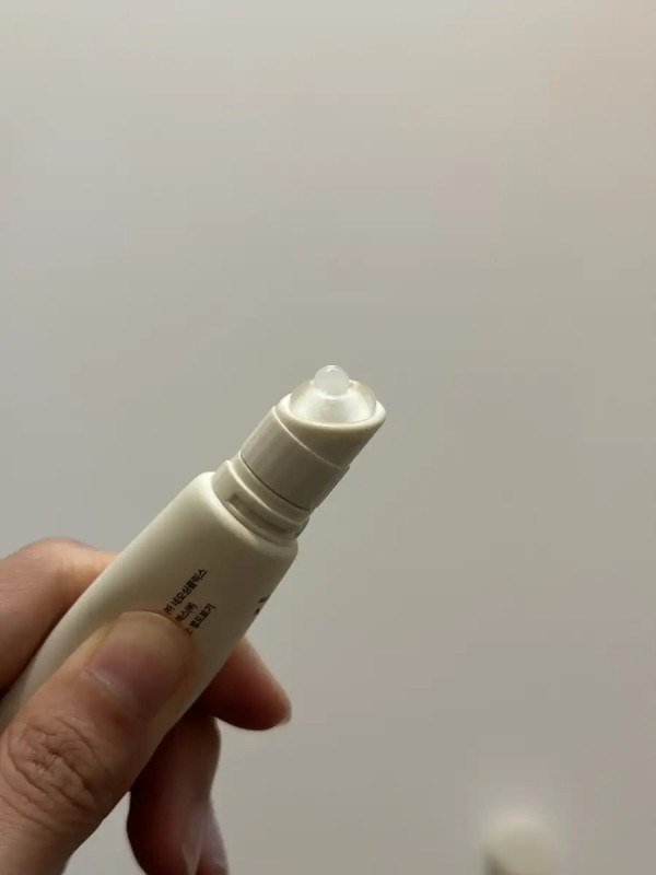 圖片來源:Dr reju 官網 Threads網友力推!韓國爆紅PDRN醫美級護唇精華 睡前塗一層拯救乾燥嘴唇、打造玻璃水光唇