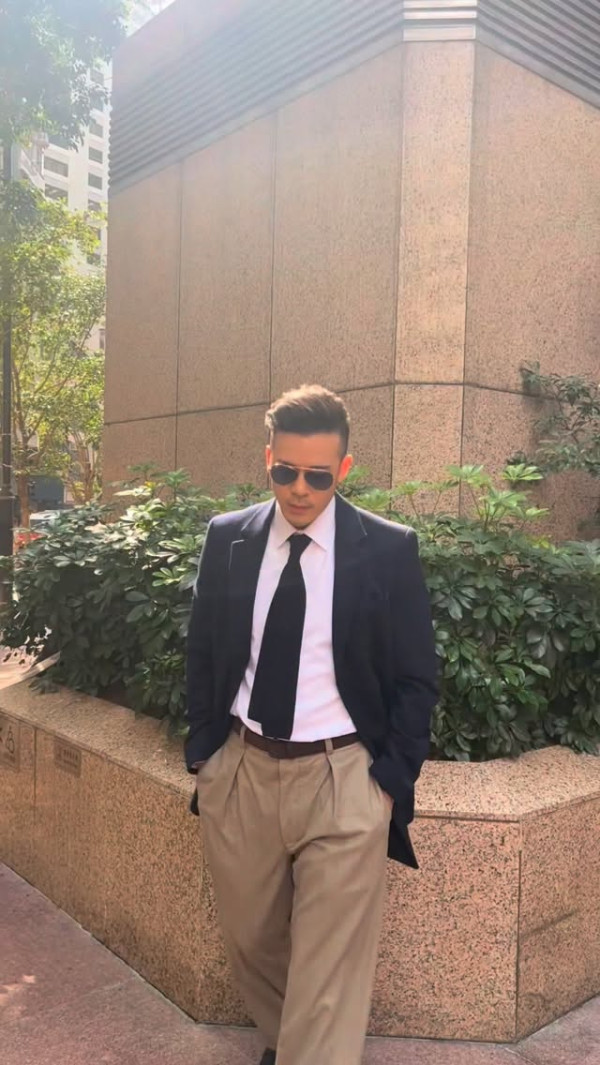 40歲男神點名爆料離巢前遭TVB高層痛罵！因一事爆紅卻被當面怒插：冇監製會再用你