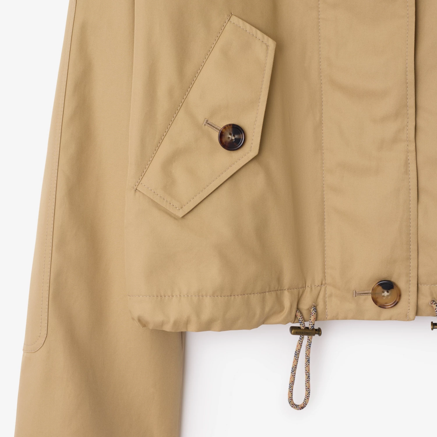 UNIQLO秋冬外套獲讚Burberry平替！3大推介必買 $199起入手 跣水布料、兼具機能性與設計感