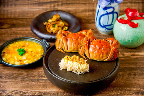 柏寧酒店大閘蟹自助餐第2位$222！每位2隻大閘蟹 3小時任食生蠔/龍蝦/蟹粉鮑魚兩面黃