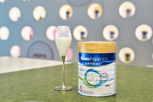 乳牛有几“快乐”?荷兰美素佳儿®乳牛日日快乐Spa!拆解“快乐乳牛”与“单次成粉¹”的满分营养奥秘