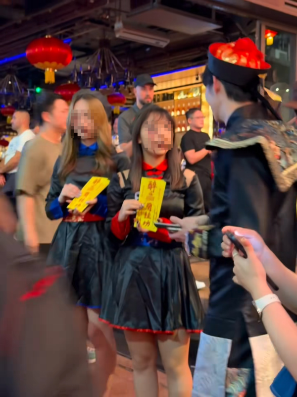 內地網民大讚香港萬聖節氣氛一流！ 分享三招來港過萬聖節攻略惹熱議 