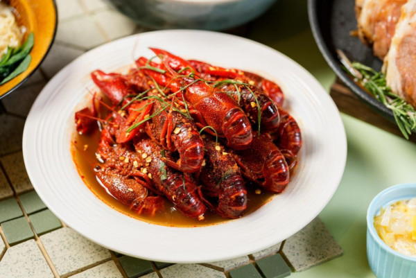 北角及8度海逸酒店自助餐第二位+$1起！任食鱈場蟹腳/芒果下午茶人均$99起