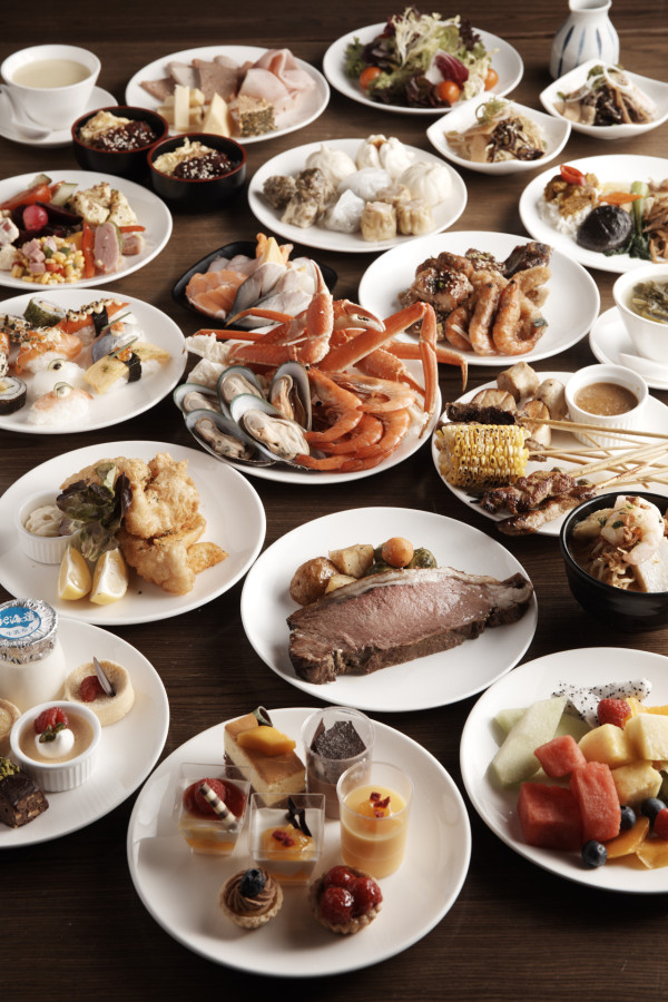銅鑼灣Mr. Steak全新「秋意蟹味濃自助餐」   任食俄羅斯長腳蟹／避風塘青花椒軟殼蟹／花膠鮑魚