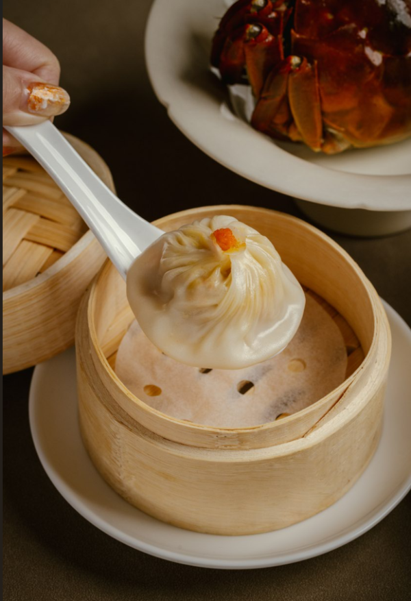 銅鑼灣全新10道菜龍蝦大閘蟹饗宴  $598起六両江蘇大閘蟹／蟹粉芙蓉乳龍蝦／蟹粉小籠包