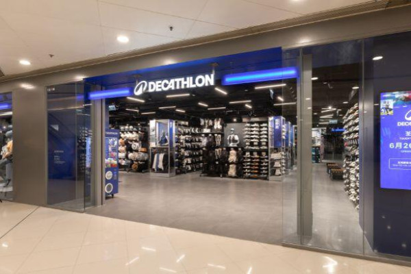 【旅遊好物推薦】日本WORKMAN VS 法國Decathlon 4大高CP值旅遊好物大比拼