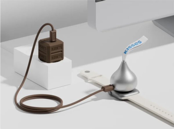 圖片來源:Kakao Talk Gift網站 韓國限定!Hershey's Kisses聯名推出水滴朱古力充電寶 Apple/Galaxy Watch雙支援 網民狂讚:99%神還原