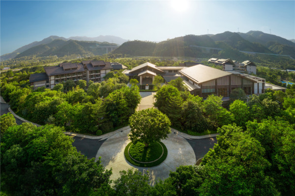 廣州後花園!清遠度假酒店8大推介 日本認證溫泉/無邊際泳池/無敵山水景觀