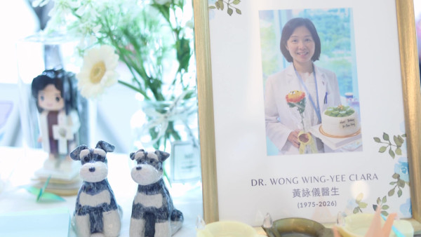 已故醫生黃詠儀患末期肺癌仍堅守崗位 摯愛容樹恒醫生淚崩剖白插喉拔喉兩難「我是醫生還是家人?」