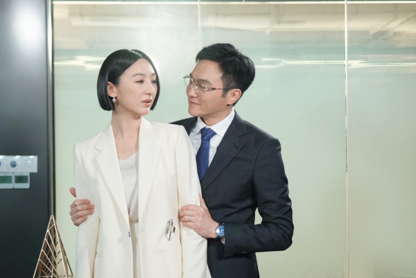 璀璨之城劇情｜第9集預告張智霖吳卓羲聯手施壓！董事局突發驚天反轉 利益過河拆橋