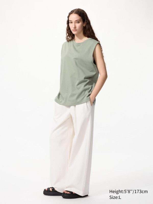 Uniqlo 99元背心出街撞衫率100%！人均一件凉爽修身又平靓正 网友：逛街分分钟认错人