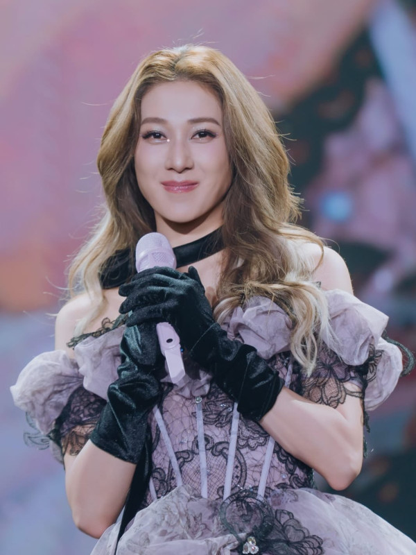 鍾嘉欣演唱會2027｜鍾嘉欣入行22年首登紅館！優先購票及公開發售日期、票價/座位表一覽