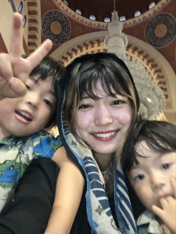 日本YouTuber帶3歲及5歲幼童闖伊拉克、阿富汗！ 無視最高級別危險警告捱轟 狂言：外務省不可信 