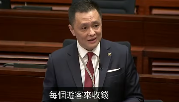 大學免費開放變收費景點？小紅書驚現掛名「遊學團」牟利 議員促訂訪客優先次序 附教育局回應