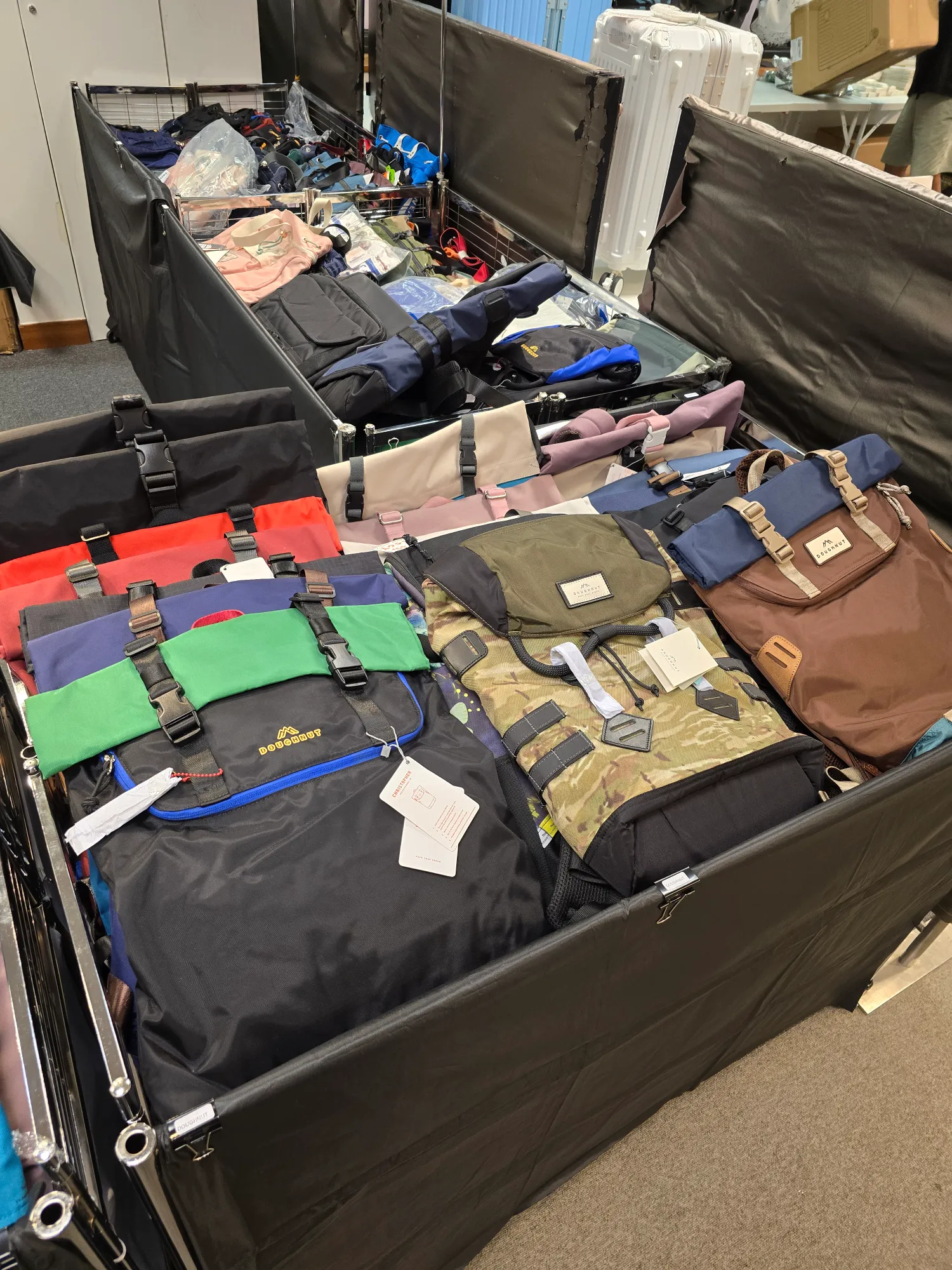 開倉優惠｜海港城名牌袋開倉$599起！Doughnut／MARC JACOBS／A.P.C. 真皮手袋、背囊特價