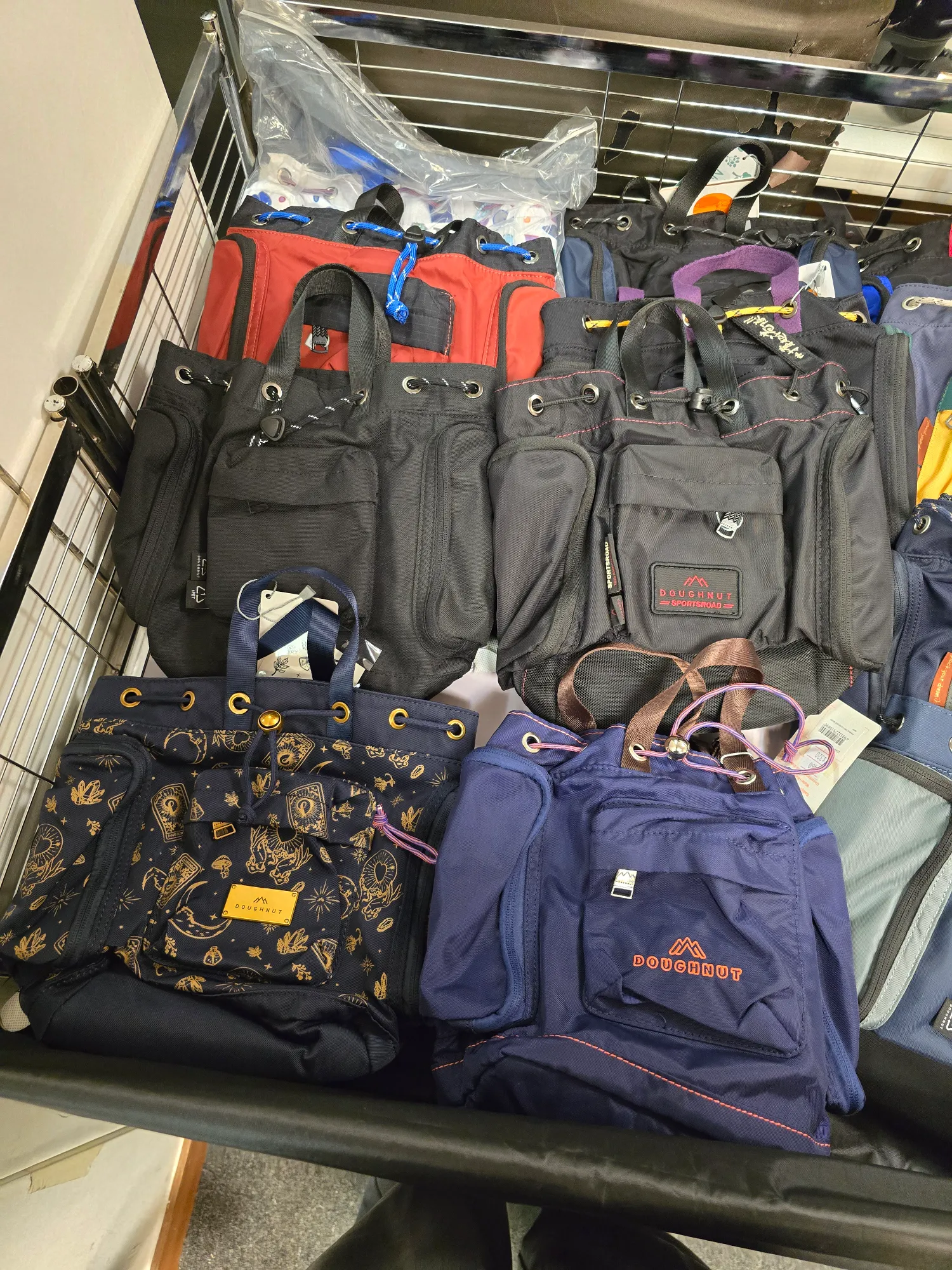 開倉優惠｜海港城名牌袋開倉$599起！Doughnut／MARC JACOBS／A.P.C. 真皮手袋、背囊特價