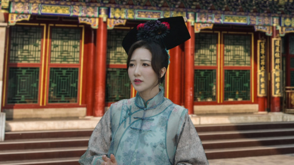三代同糖｜何依婷入行首度穿古装化身清朝奶奶！直言头饰超重难忘贵妃娘娘不容易做
