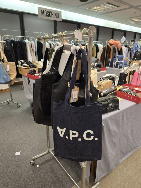 開倉優惠｜海港城名牌袋開倉$599起！Doughnut／MARC JACOBS／A.P.C. 真皮手袋、背囊特價