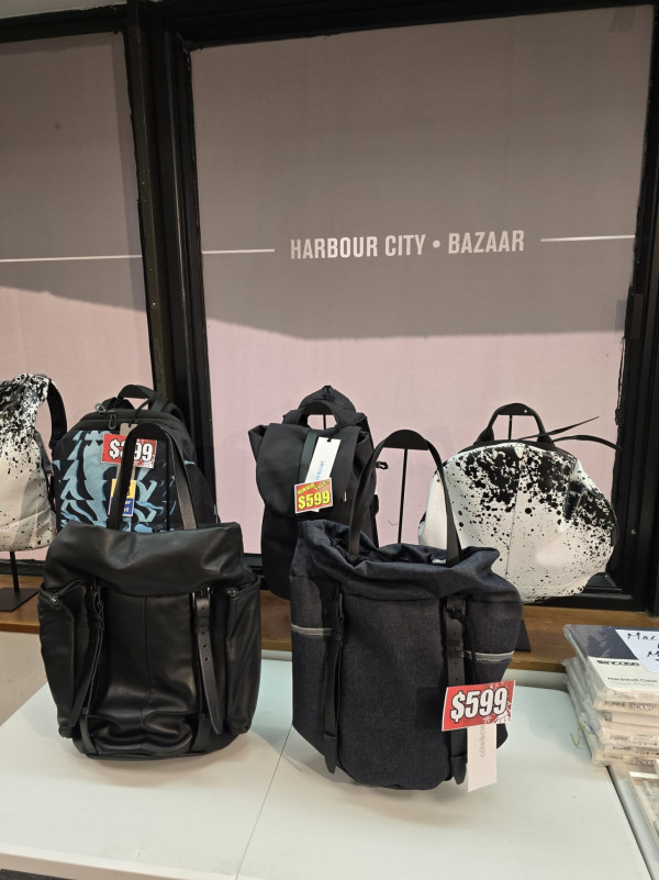 開倉優惠｜海港城名牌袋開倉$599起！Doughnut／MARC JACOBS／A.P.C. 真皮手袋、背囊特價
