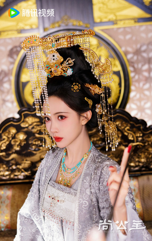 尚公主线上看|Disney+追剧日历及集数更新时间必看!胡杏儿演反派皇妹与孟子义对垒演技