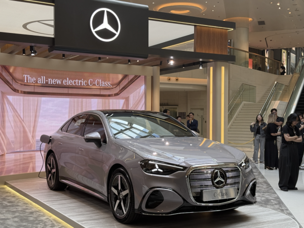 【現場直擊】平治全新純電C-Class/GLC 250/GLC 400 4MATIC登場！車價 $749,000 起 劉俊謙現場分享試坐體驗