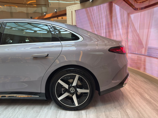 【現場直擊】平治全新純電C-Class/GLC 250/GLC 400 4MATIC登場！車價 $749,000 起 劉俊謙現場分享試坐體驗