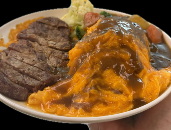 香港蛋包飯推介2026｜盤點8間超人氣蛋包飯 ADO復古流心蛋/生原創瀑布滑蛋/大牌檔名物