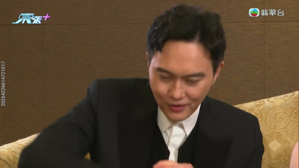 璀璨之城｜张曦雯被临时加戏半裸羞辱戏爆罗生门！张振朗言论被指歪曲真相火上浇油惹怒网友