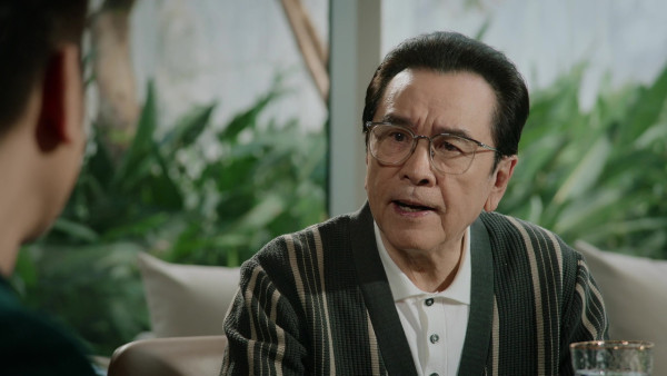 璀璨之城角色｜张智霖李成昌相隔30年再同框！私下至今仍叫四仔四展现超念旧情谊