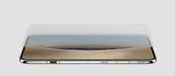 全網首撕！KOL撕iPhone Duo磨砂膜稱摺痕不如小米 網民：想撕走用鏡面 Apple官方緊急回應...【有片】