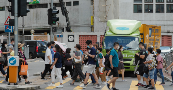 住港岛大极少去九龙新界?热帖掀激辩 网友笑:去日本多过过海 17岁才去葵广