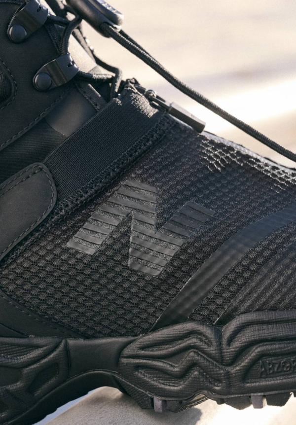 Tokyo Design Studio New Balance