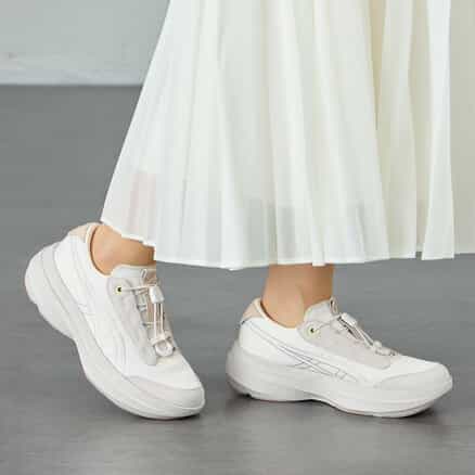 ASICS最新步行鞋MOON AMBLE登場！雙層彈感鞋底+輕量設計遊日暴走必備！ 