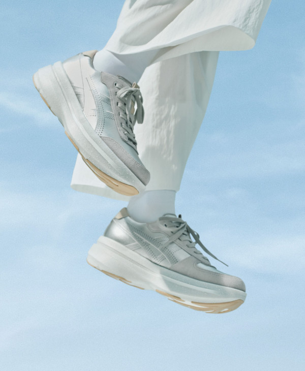 ASICS最新步行鞋MOON AMBLE登場！雙層彈感鞋底+輕量設計遊日暴走必備！ 