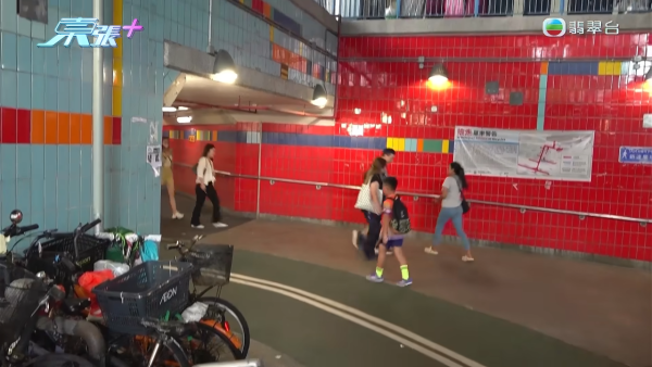 大埔巴士总站堆满行李箱奇景持续四年！惊揭积存逾百数量之谜 终于大清洗