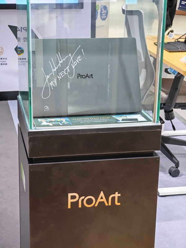 ASUS ProArt P16／P14上手｜將AI搬返落電腦！RTX Spark、統一記憶體　創作者用得着嗎？