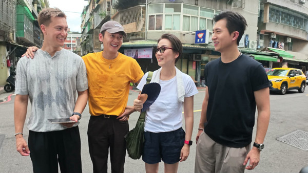 試真D唷｜張振朗靚仔樣電暈台北師奶！連環獲老闆娘請食 吳業坤酒後吐真言嚇窒全場