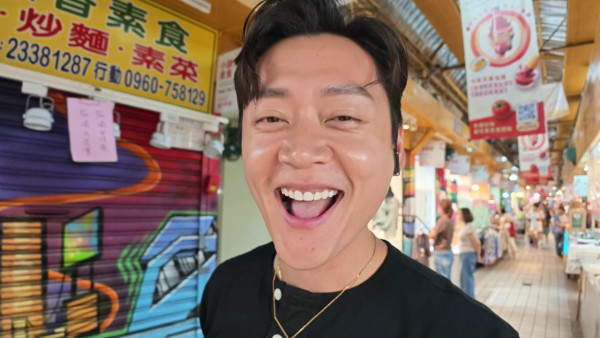 試真D唷｜張振朗靚仔樣電暈台北師奶！連環獲老闆娘請食 吳業坤酒後吐真言嚇窒全場