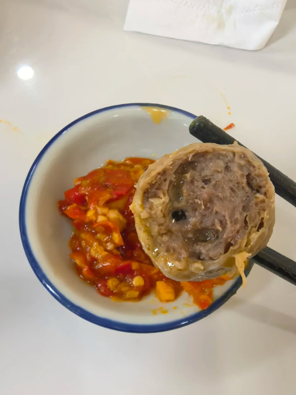 正宗桐坑阿銘牛肉店(圖片來源:小紅書@异地小情侣备婚日记(婚后版)) 廣州牛肉火鍋6間推介附地址交通!老字號潮汕牛肉街坊私藏、高CP值放題與爆汁手打牛丸