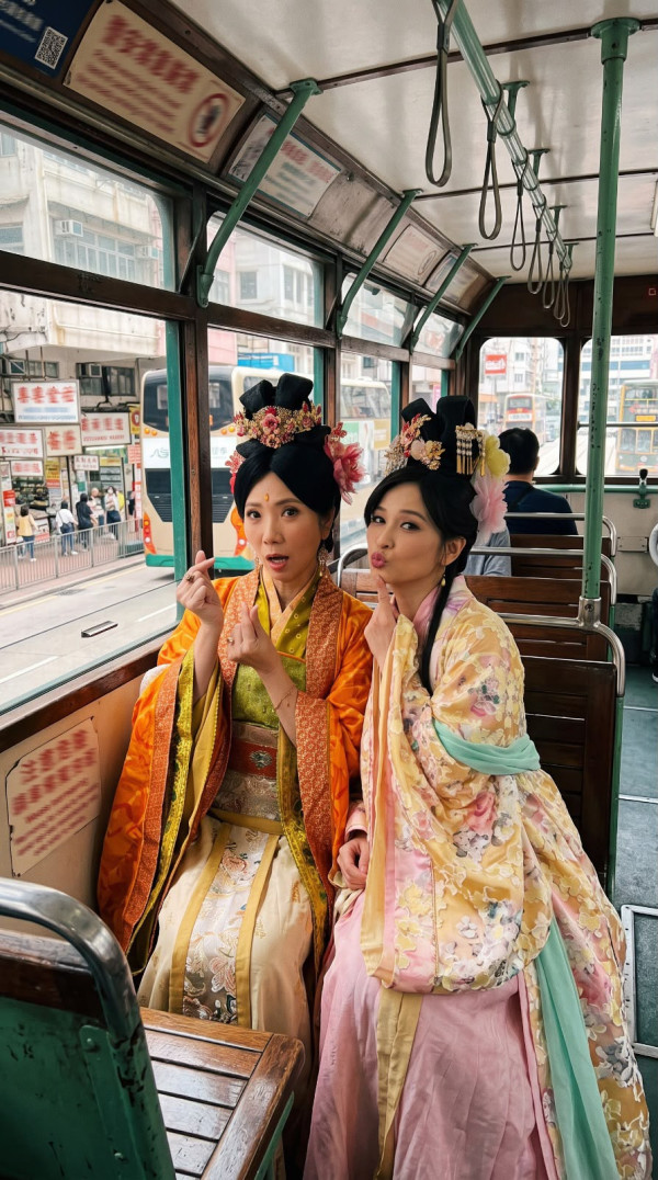 三代同糖｜車婉婉相隔20年神復刻萬貴妃！身材零走樣完全唔使改當年戲服