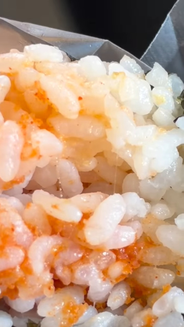 華御結飯團疑爆飯粒拉絲變壞事件！事主即買即開未過期都中招／疑為變質生仙人掌桿菌