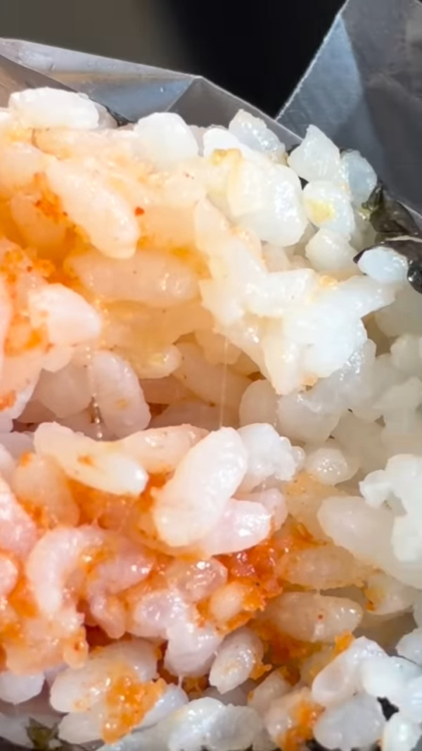 華御結飯團疑爆飯粒拉絲變壞事件！事主即買即開未過期都中招／疑為變質生仙人掌桿菌