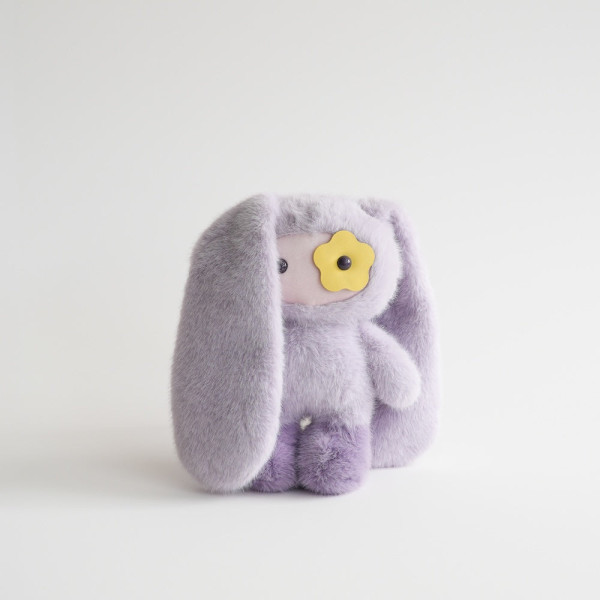 Juju Mega香港限定展覽登陸中環！未開門已大排長龍 10款毛絨兔每隻$620 