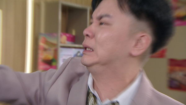 三代同糖｜車婉婉樊亦敏直播帶貨大跳「閃身步」！誤墮騙局歐瑞偉孖李偉健英雄救美