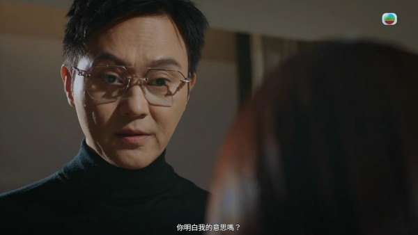 璀璨之城角色|張智霖徹底黑化恐怖份子級演技洗版 捏高海寧下巴逼就範氣場全開!