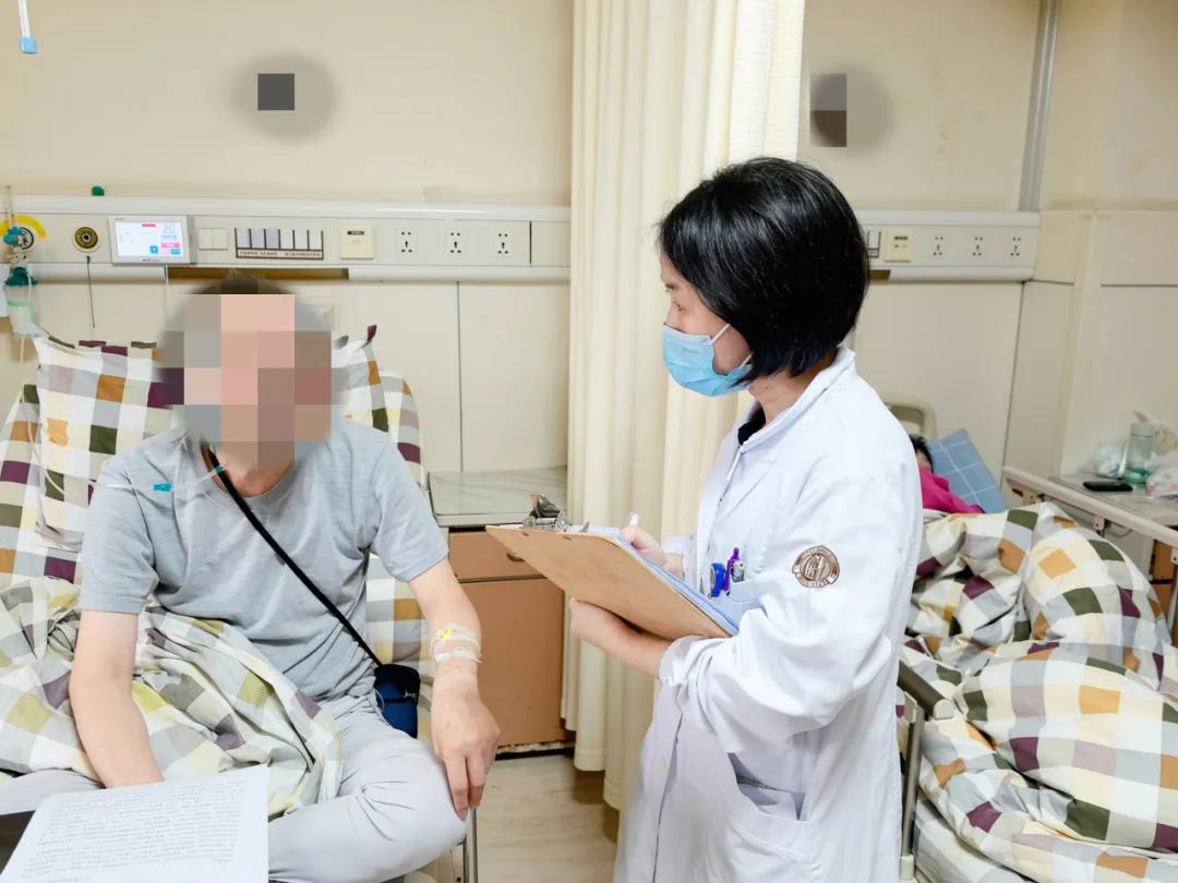 沉迷睇 AI 短劇出事！75 歲老翁通宵追劇致中風　醫生揭 3 大腦血管隱患