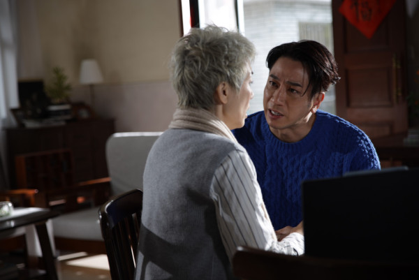 璀璨之城劇情｜第14集預告孝君奪4000億股票驚現變數！信義強勢回歸接管夢幻之城惹詩雅不滿